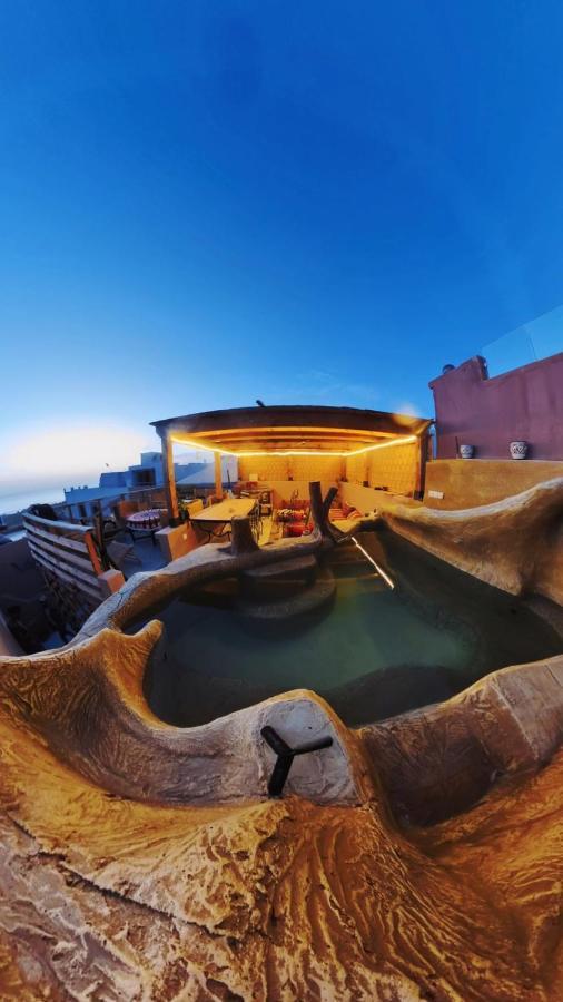 Surf & Salsa Guest House アガディール エクステリア 写真