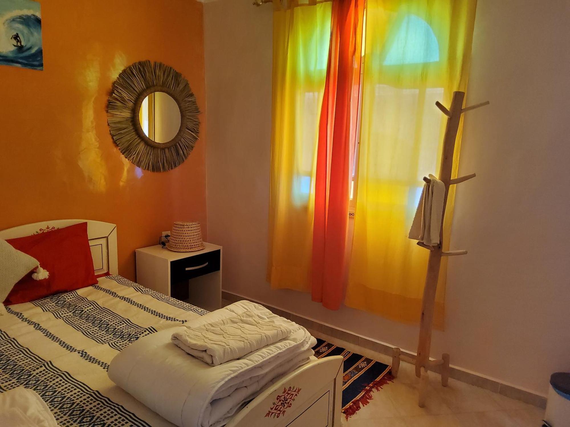 Surf & Salsa Guest House アガディール エクステリア 写真