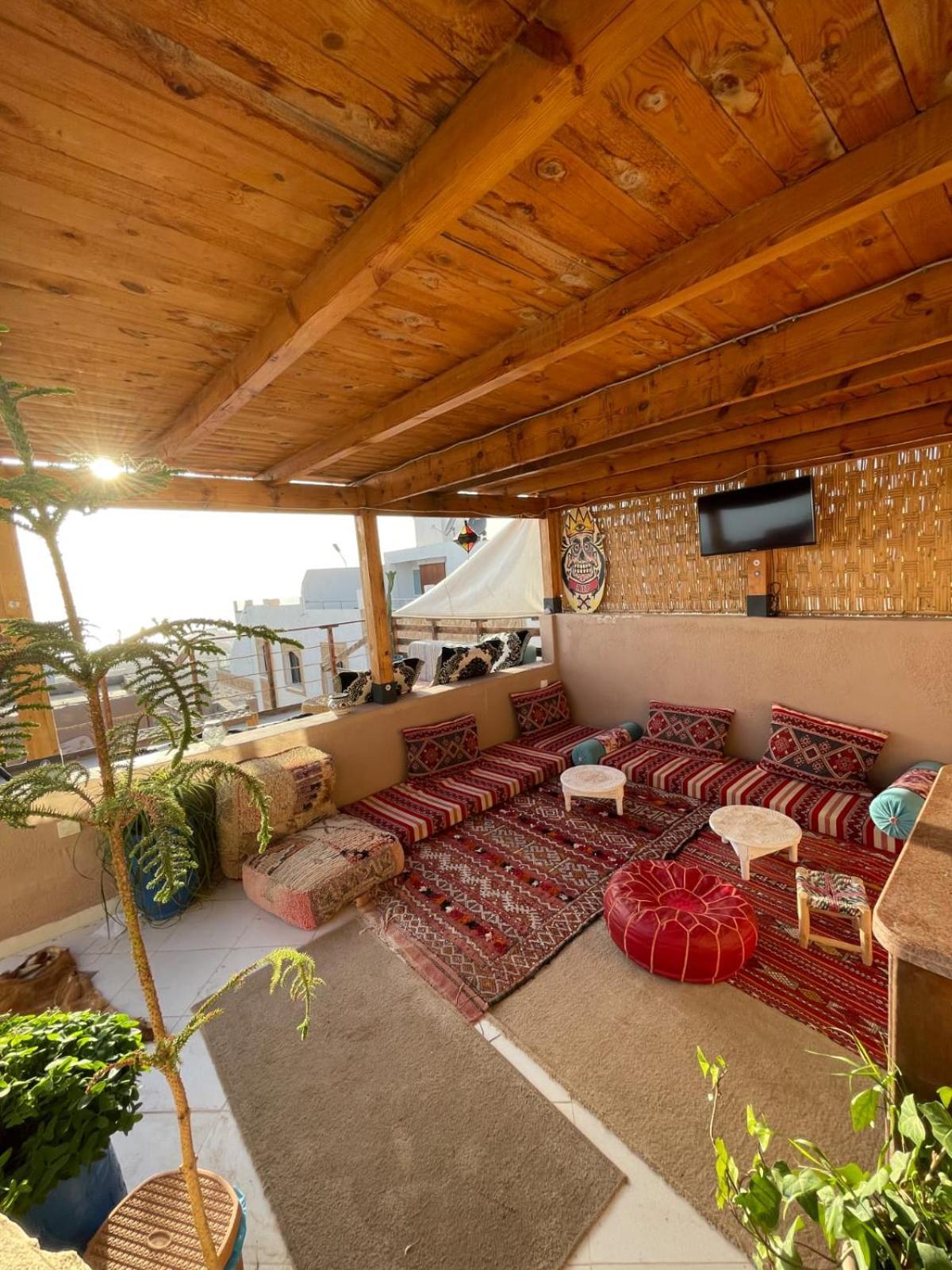 Surf & Salsa Guest House アガディール エクステリア 写真