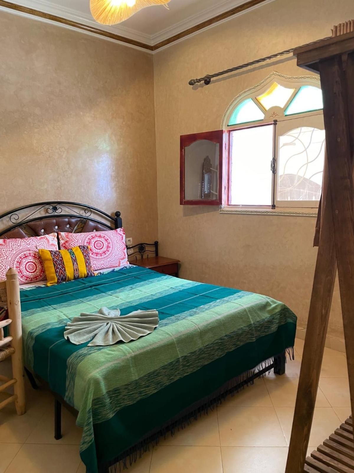 Surf & Salsa Guest House アガディール エクステリア 写真